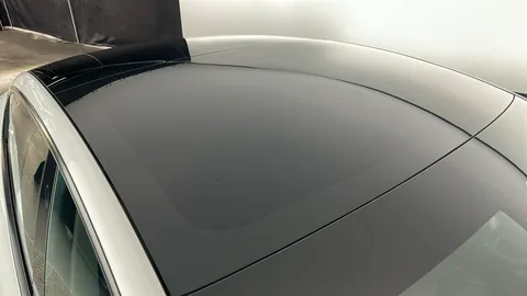 TESLA MODEL 3 RWD Auto