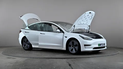 TESLA MODEL 3 RWD Auto