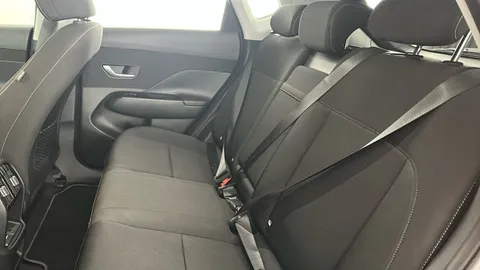 HYUNDAI KONA 115kW Advance 48kWh Auto