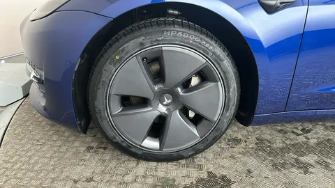 TESLA MODEL 3 Long Range AWD Auto