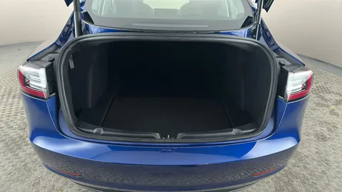 TESLA MODEL 3 Long Range AWD Auto