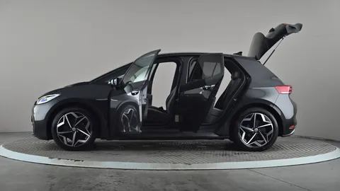 VOLKSWAGEN ID.3 150kW Tour Pro S 77kWh Auto