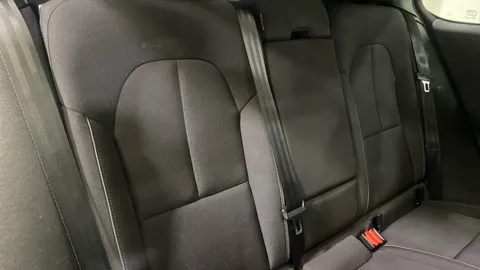 VOLVO C40 170kW Recharge Core 69kWh Auto