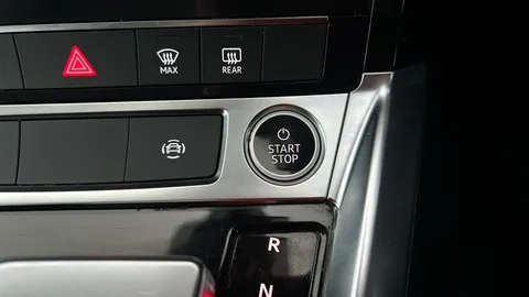 AUDI E-TRON 300kW 55 Quattro 95kWh Technik Auto