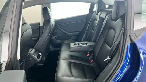 TESLA MODEL 3 Long Range AWD Auto