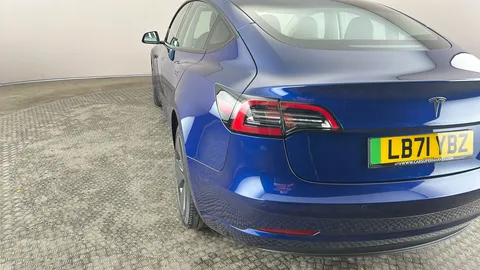 TESLA MODEL 3 Long Range AWD Auto