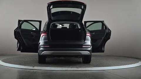 AUDI E-TRON 300kW 55 Quattro 95kWh Technik Auto