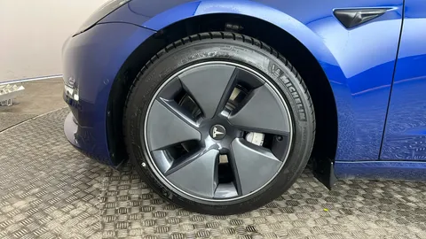 TESLA MODEL 3 Long Range AWD Auto