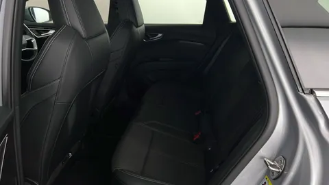 AUDI Q4 150kW 40 82kWh S Line Auto