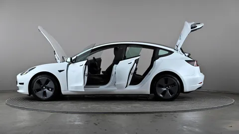 TESLA MODEL 3 Long Range AWD Auto