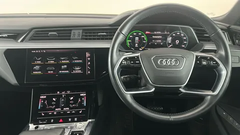 AUDI E-TRON 300kW 55 Quattro 95kWh Launch Edition Auto