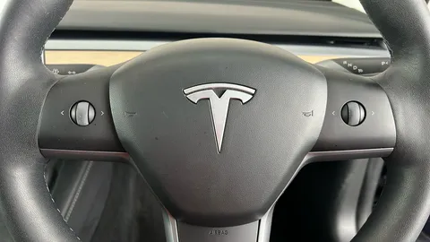 TESLA MODEL 3 Long Range AWD Auto