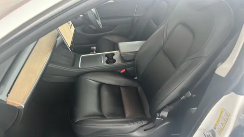 TESLA MODEL 3 Long Range AWD Auto
