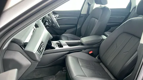 AUDI E-TRON 230kW 50 Quattro 71kWh Technik Auto