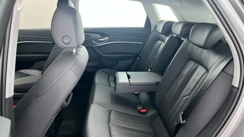 AUDI E-TRON 230kW 50 Quattro 71kWh Technik Auto