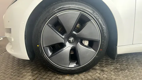 TESLA MODEL 3 Long Range AWD Auto