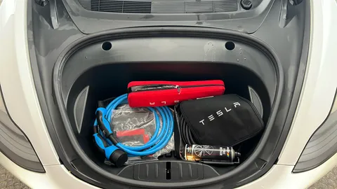 TESLA MODEL 3 Long Range AWD Auto