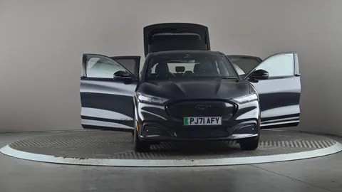 FORD MUSTANG MACH-E 198kW Standard Range 68kWh AWD Auto