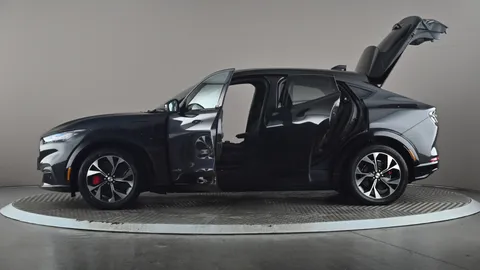 FORD MUSTANG MACH-E 198kW Standard Range 68kWh AWD Auto