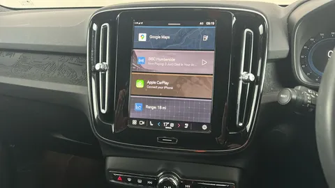 VOLVO XC40 170kW Recharge Plus 69kWh Auto