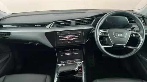 AUDI E-TRON 300kW 55 Quattro 95kWh Technik Auto