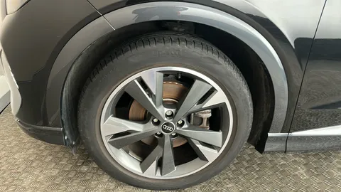 AUDI Q4 125kW 35 55kWh S Line Auto