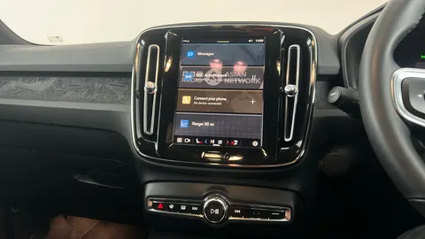 VOLVO XC40 170kW Recharge Plus 69kWh Auto