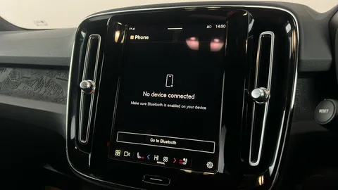 VOLVO XC40 170kW Recharge Plus 69kWh Auto