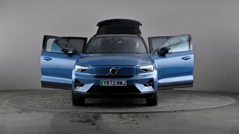 VOLVO XC40 170kW Recharge Plus 69kWh Auto