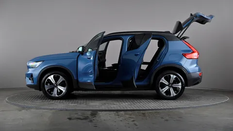 VOLVO XC40 170kW Recharge Plus 69kWh Auto