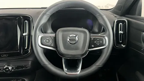 VOLVO XC40 170kW Recharge Plus 69kWh Auto