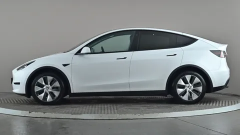TESLA MODEL Y Long Range AWD Auto
