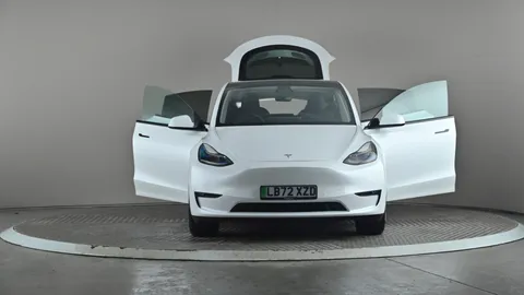 TESLA MODEL Y Long Range AWD Auto