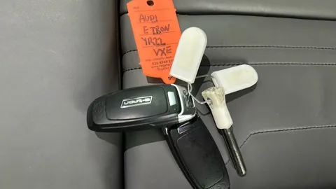 AUDI E-TRON 230kW 50 Quattro 71kWh Black Edition Auto