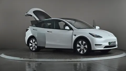TESLA MODEL Y Long Range AWD Auto