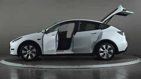 TESLA MODEL Y Long Range AWD Auto