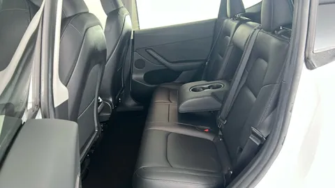 TESLA MODEL Y Long Range AWD Auto