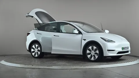 TESLA MODEL Y Long Range AWD Auto
