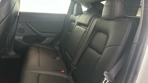 TESLA MODEL Y Long Range AWD Auto