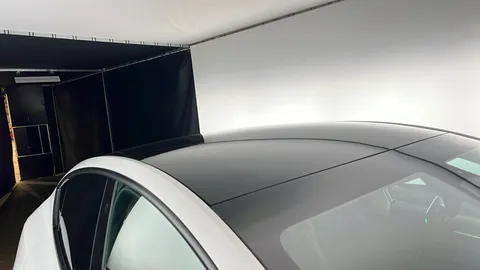 TESLA MODEL Y Long Range AWD Auto