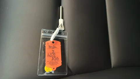 TESLA MODEL Y Long Range AWD Auto