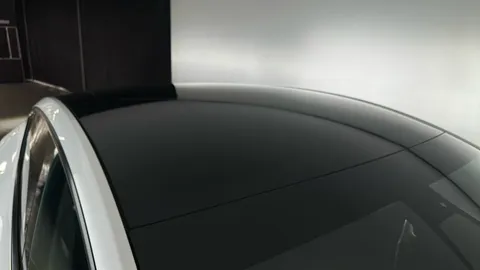 TESLA MODEL Y Long Range AWD Auto