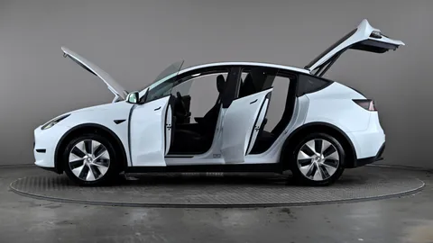 TESLA MODEL Y Long Range AWD Auto