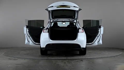 TESLA MODEL Y Long Range AWD Auto