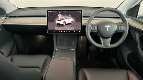 TESLA MODEL Y Long Range AWD Auto