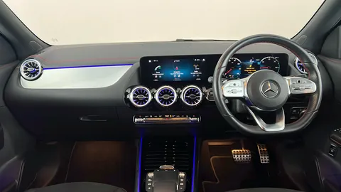 MERCEDES-BENZ EQA EQA 300 4Matic 168kW AMG Line 66.5kWh Auto