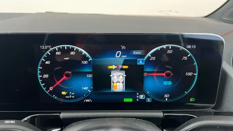 MERCEDES-BENZ EQA EQA 300 4Matic 168kW AMG Line 66.5kWh Auto