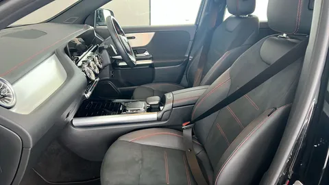 MERCEDES-BENZ EQA EQA 300 4Matic 168kW AMG Line 66.5kWh Auto