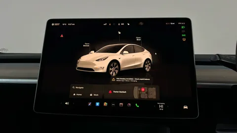 TESLA MODEL Y RWD Auto