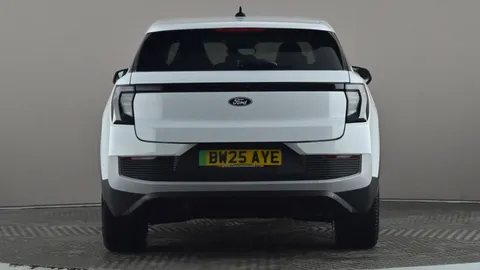 FORD EXPLORER 125kW Select 52kWh Auto